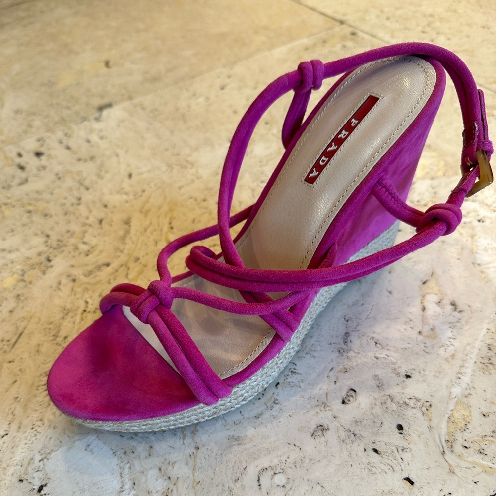 Prada, Fuscia Suede Raffia-Wrapped Espadrille Wedge Sandal, NWOT, Size 7 - Picture 8 of 10